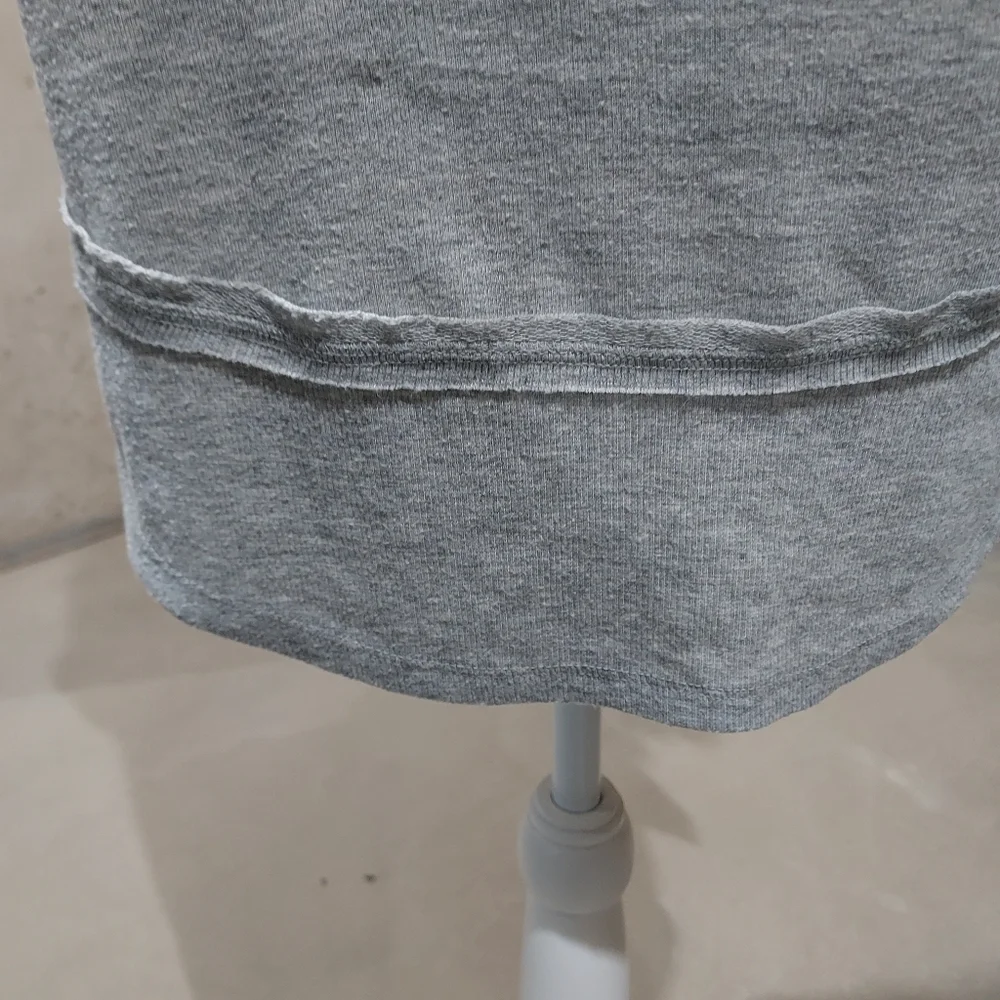 Womans L short sleeve pullover shirt - Picture 8 of 9